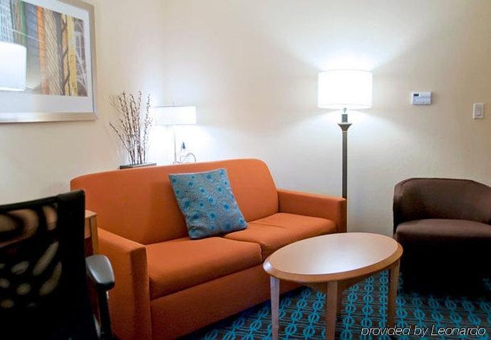 Fairfield Inn & Suites Ames Dış mekan fotoğraf