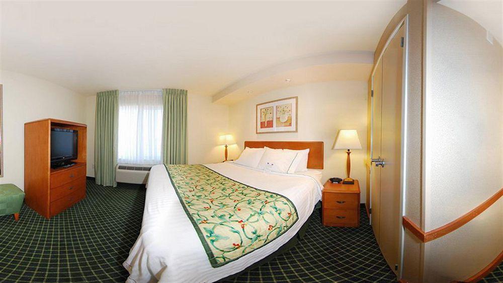Fairfield Inn & Suites Ames Dış mekan fotoğraf